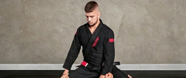 White Vs. Blue Vs. Black BJJ Gis: Does Gi Color Matter?